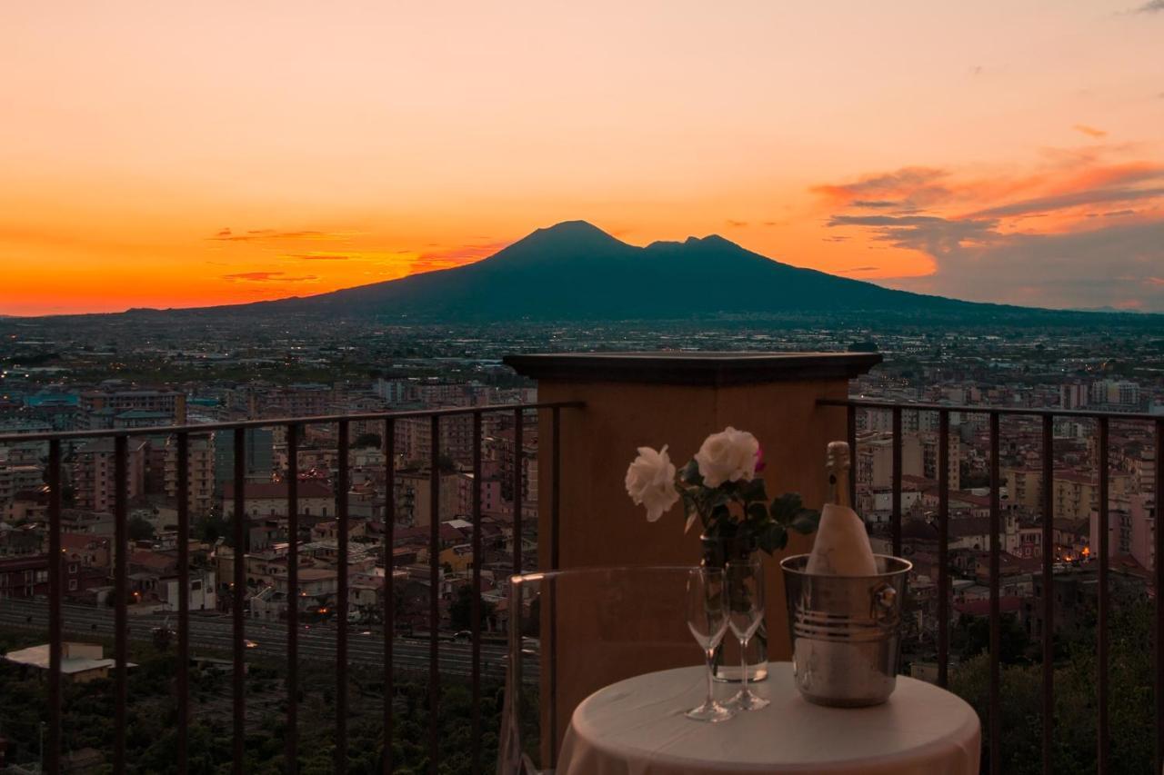 Villa Di Natale Пагани Экстерьер фото